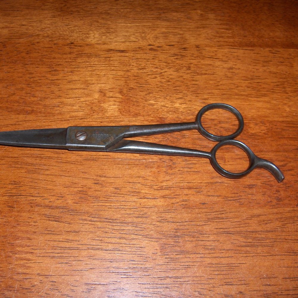 Barber Scissors, Vintage Progress. Work Good